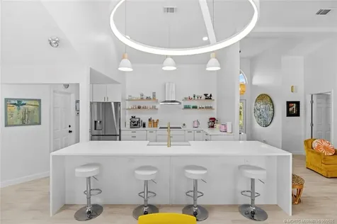3042 NE Ivy Lane Jensen Beach FL 34957