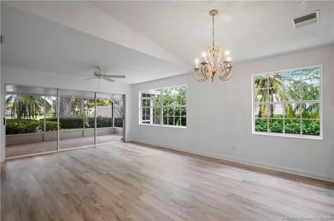 1269 NW Bentley Circle Port St Lucie FL 34986