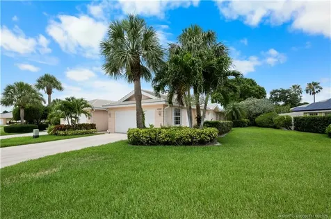 1269 NW Bentley Circle Port St Lucie FL 34986