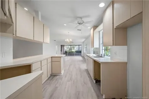 1269 NW Bentley Circle Port St Lucie FL 34986