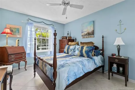 2055 SE Wild Meadow Circle Port St Lucie FL 34952