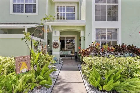 2055 SE Wild Meadow Circle Port St Lucie FL 34952