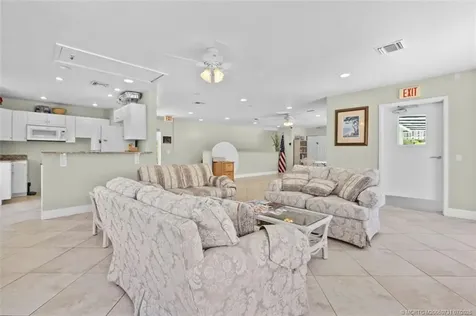 2055 SE Wild Meadow Circle Port St Lucie FL 34952