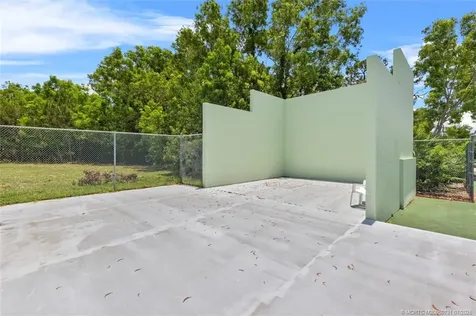 2055 SE Wild Meadow Circle Port St Lucie FL 34952