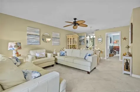 2055 SE Wild Meadow Circle Port St Lucie FL 34952