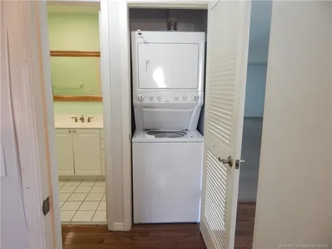 1600 SE Saint Lucie Boulevard Stuart FL 34996