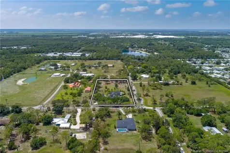 2196 SW Ranch Trail Stuart FL 34997