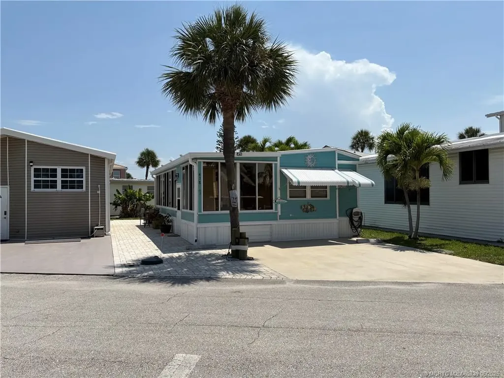 438 Nettles Boulevard Jensen Beach FL 34957