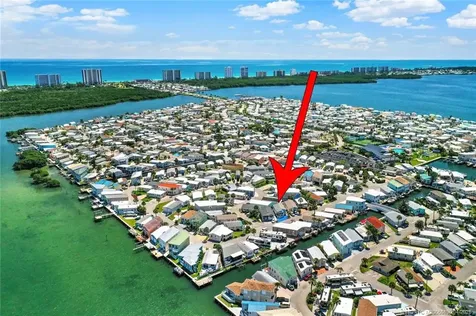 201 Nettles Boulevard Jensen Beach FL 34957