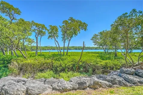 5799 NE Island Cove Way Stuart FL 34996