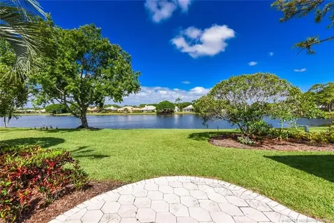 3510 SE Cambridge Drive Stuart FL 34997