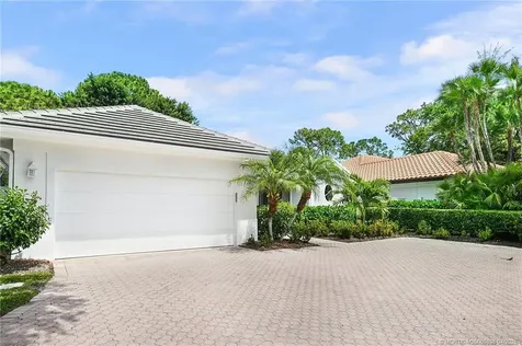 3390 SE Putnam Court Stuart FL 34997
