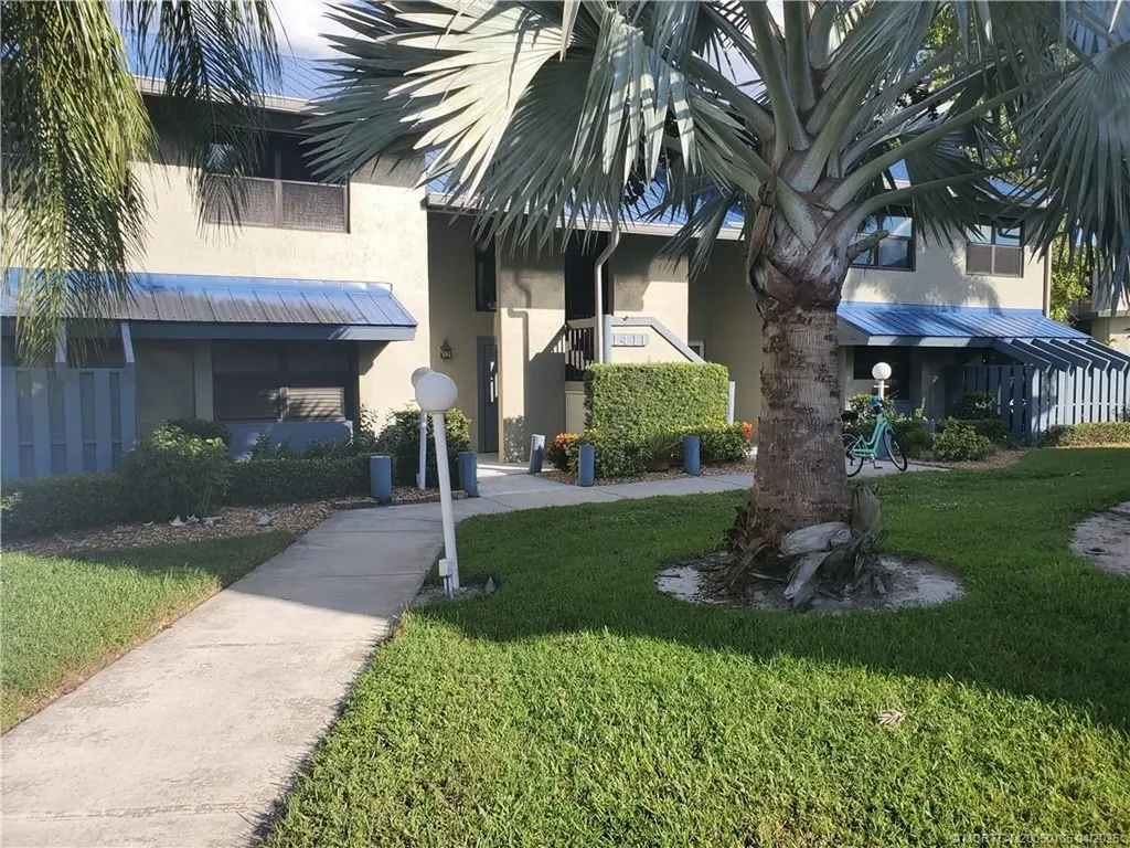 1411 NE 14th Court Jensen Beach FL 34957