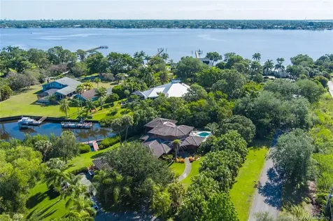 3308 NW Perimeter Road Palm City FL 34990