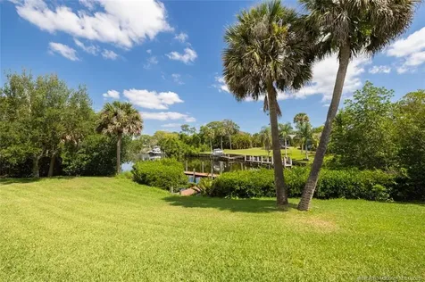 3308 NW Perimeter Road Palm City FL 34990
