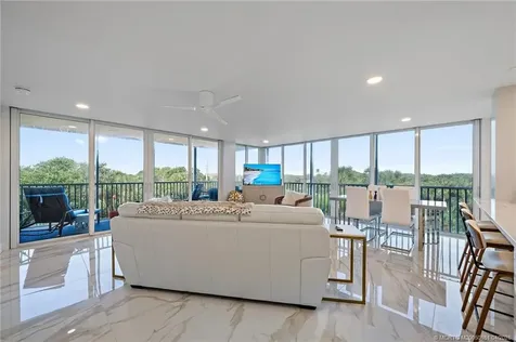 669 NE Plantation Road Stuart FL 34996