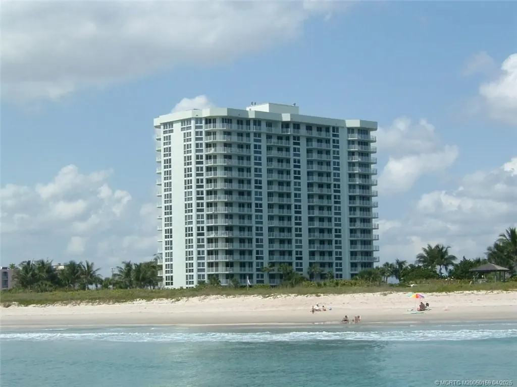 2700 N Highway Highway A1a 506 Hutchinson Island FL 34949