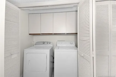 162 SE Saint Lucie Boulevard Stuart FL 34996