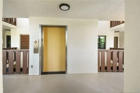 162 SE Saint Lucie Boulevard Stuart FL 34996