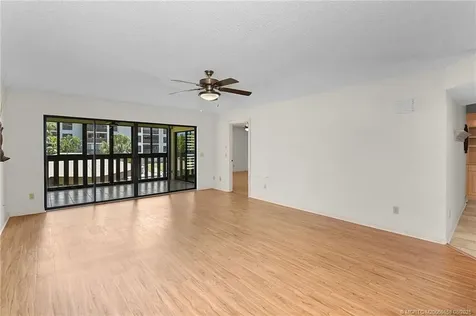 162 SE Saint Lucie Boulevard Stuart FL 34996