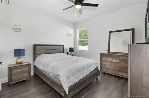 1141 SW Eleuthera Avenue Port St Lucie FL 34953