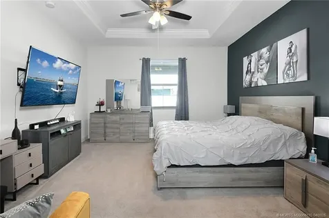 1141 SW Eleuthera Avenue Port St Lucie FL 34953