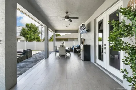 1141 SW Eleuthera Avenue Port St Lucie FL 34953