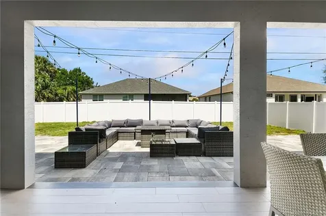 1141 SW Eleuthera Avenue Port St Lucie FL 34953