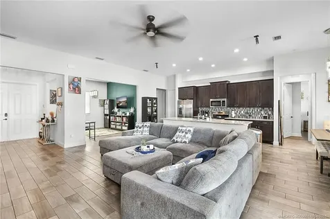 1141 SW Eleuthera Avenue Port St Lucie FL 34953