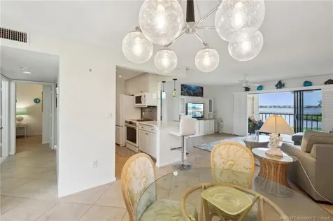 2104 NW 22nd Avenue Stuart FL 34994