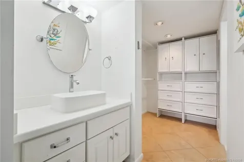 2104 NW 22nd Avenue Stuart FL 34994