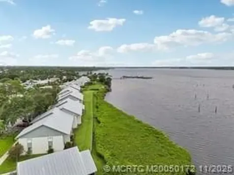 2104 NW 22nd Avenue Stuart FL 34994