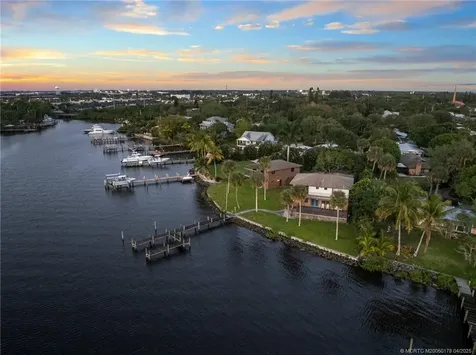 1410-c SW Palm City Road Stuart FL 34994