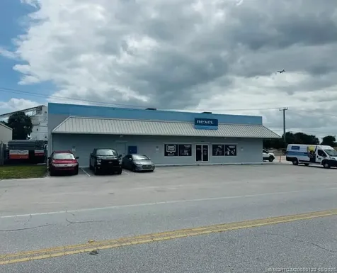 1251 SE Dixie Cutoff Road Stuart FL 34994