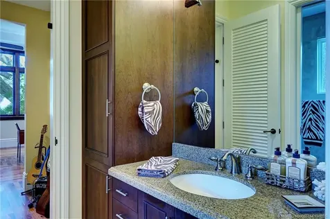 31 N River Road Stuart FL 34996