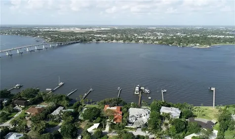 31 N River Road Stuart FL 34996