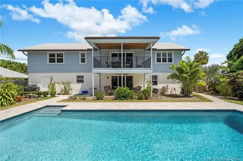 216 SE Flamingo Avenue Stuart FL 34996