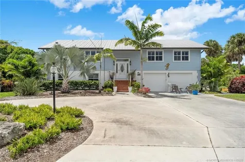 216 SE Flamingo Avenue Stuart FL 34996