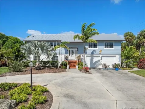 216 SE Flamingo Avenue Stuart FL 34996