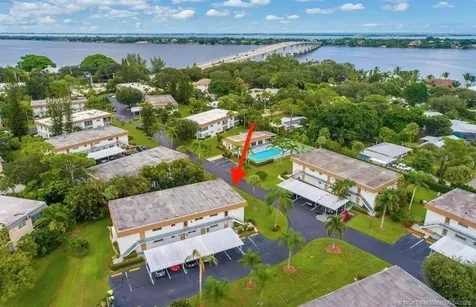 2950 SE Ocean Boulevard Stuart FL 34996