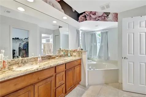 6777 NW Abigail Avenue Port St Lucie FL 34983