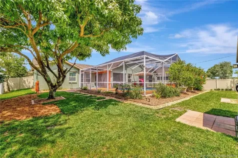 6777 NW Abigail Avenue Port St Lucie FL 34983