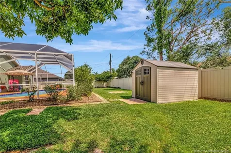 6777 NW Abigail Avenue Port St Lucie FL 34983