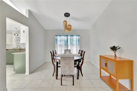 6777 NW Abigail Avenue Port St Lucie FL 34983