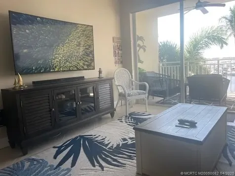 975 NW Flagler Avenue Stuart FL 34994