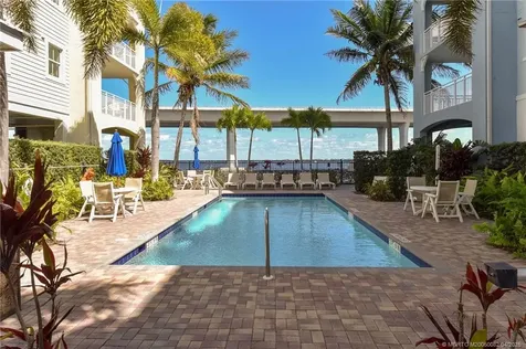 975 NW Flagler Avenue Stuart FL 34994