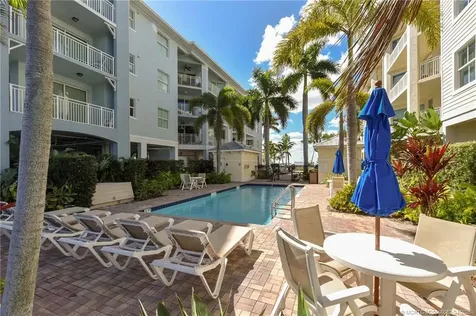 975 NW Flagler Avenue Stuart FL 34994