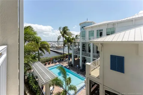 975 NW Flagler Avenue Stuart FL 34994