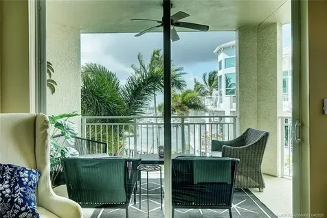 975 NW Flagler Avenue Stuart FL 34994