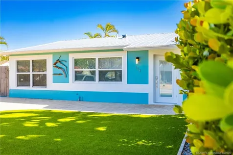 113 N Las Olas Drive Jensen Beach FL 34957